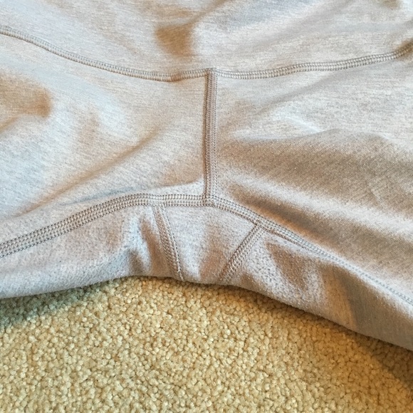 Lululemon Leggings Women’s 6 - Picture 4 of 5